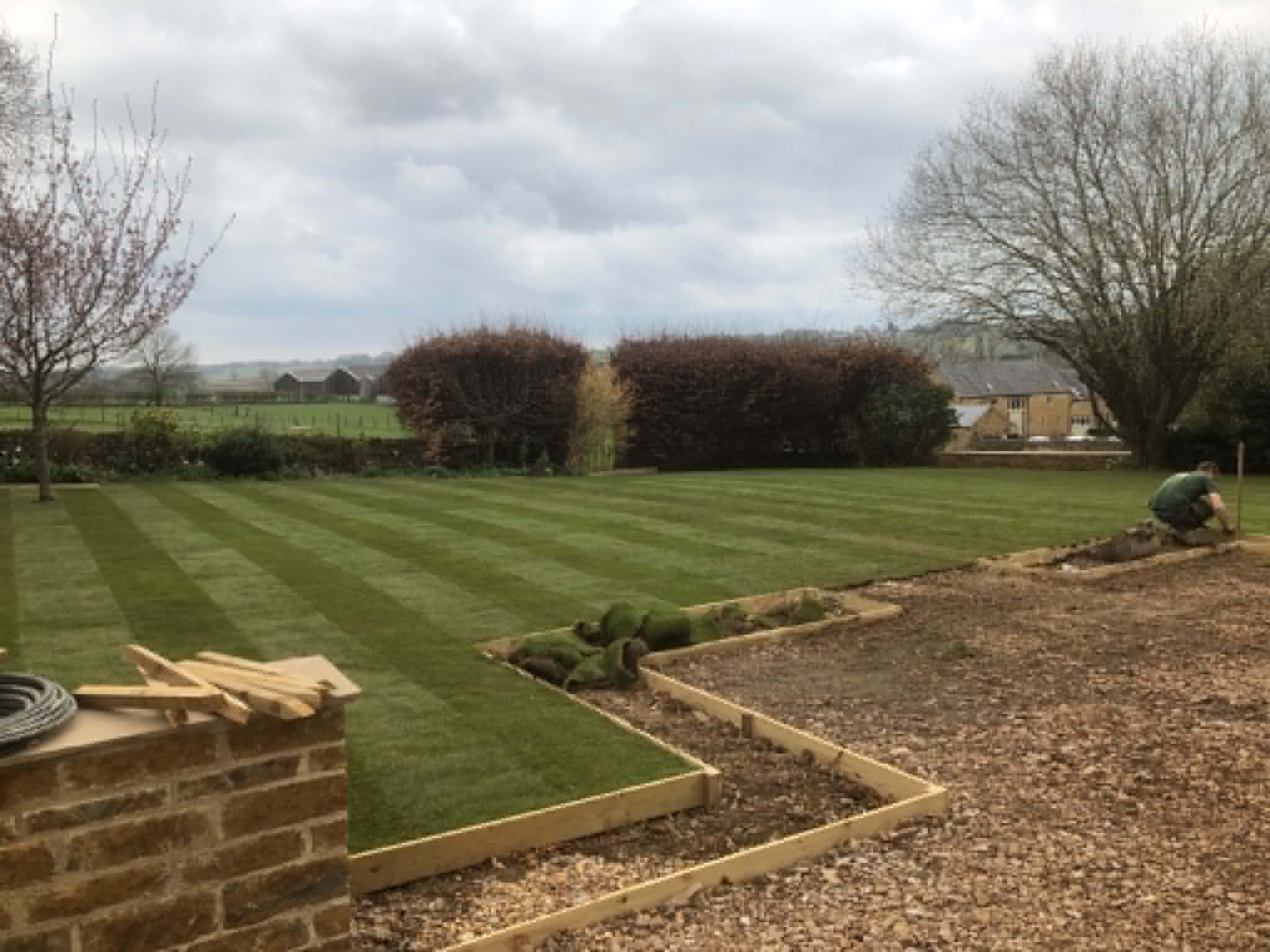 Lawn & garden bed